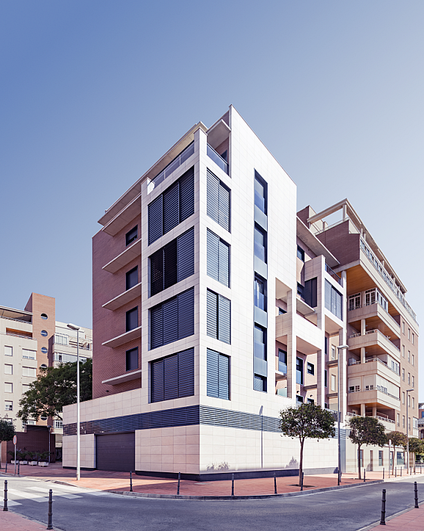 DIMENSUR PLAZA